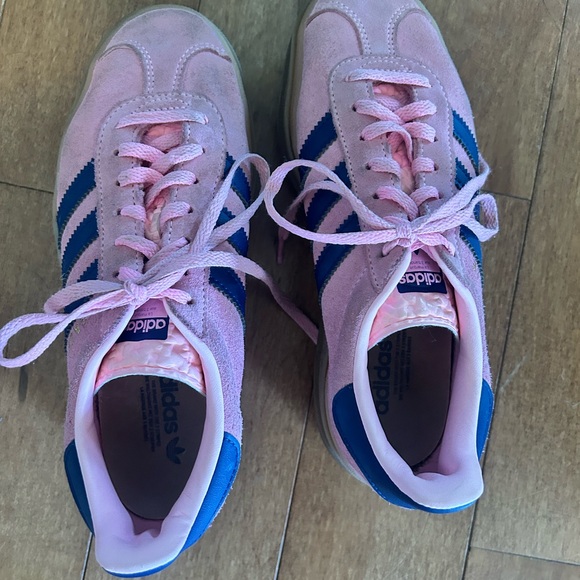Adidas Pink and Navy Platform Sneakers gazelles - Picture 5 of 6